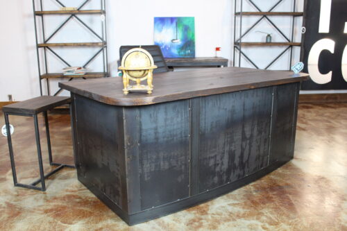 Arc Desk