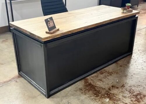 J Desk